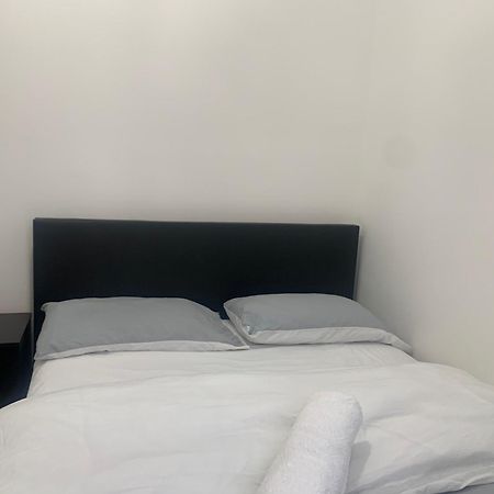 L A Place Croydon, London Villa Norwood Ngoại thất bức ảnh