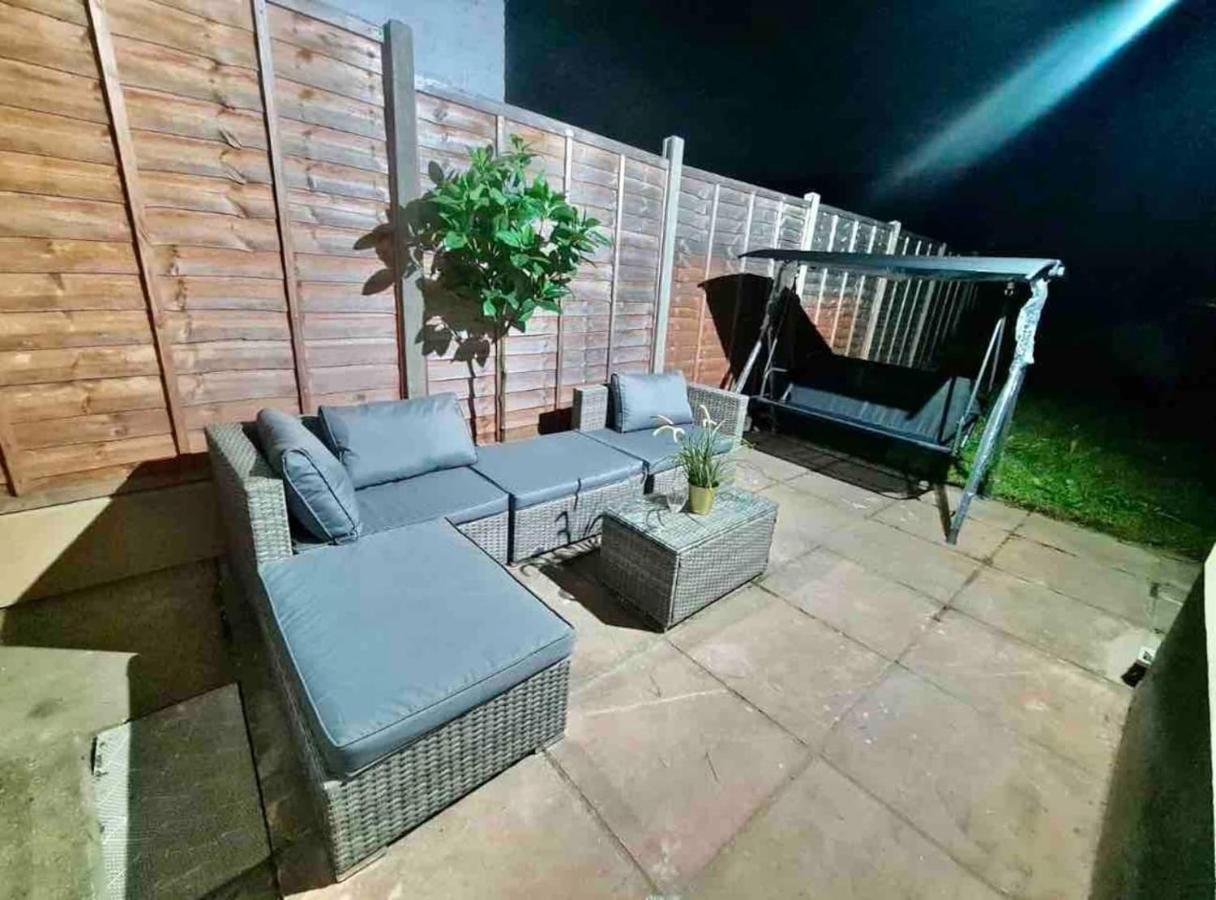 L A Place Croydon, London Villa Norwood Ngoại thất bức ảnh
