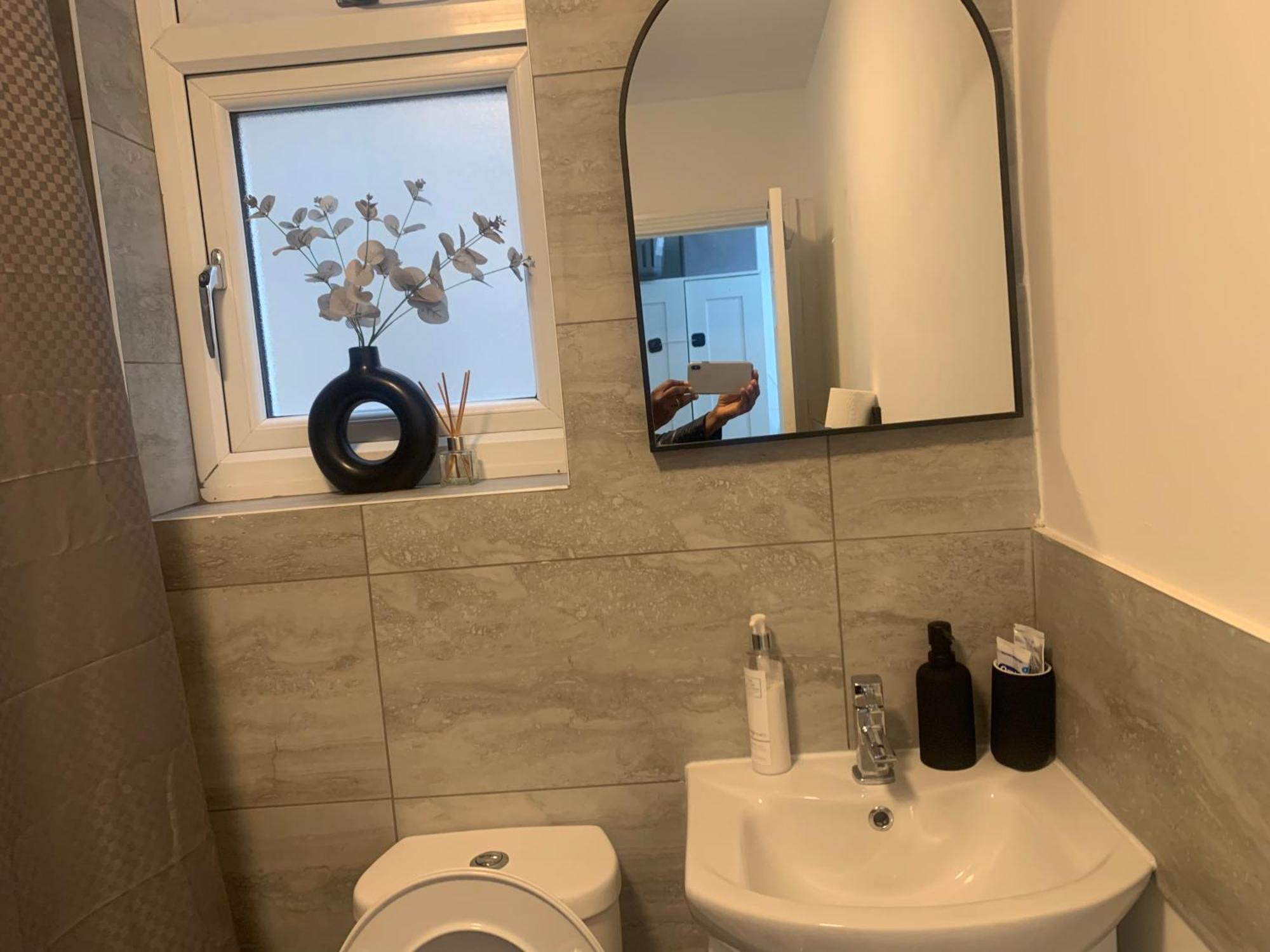 L A Place Croydon, London Villa Norwood Ngoại thất bức ảnh