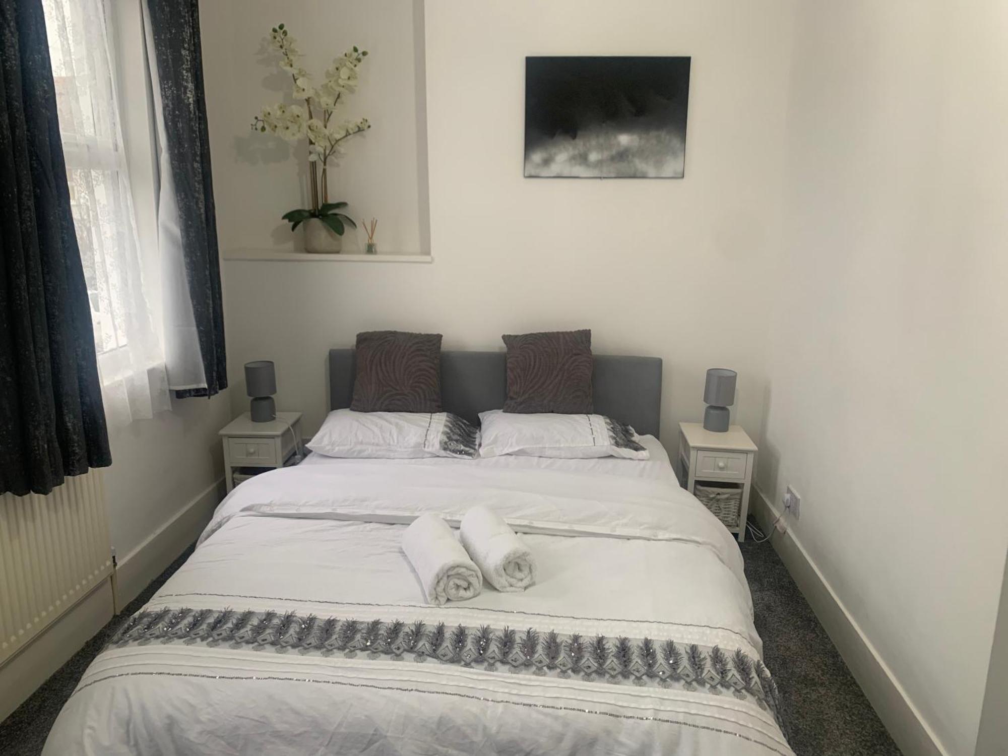 L A Place Croydon, London Villa Norwood Ngoại thất bức ảnh